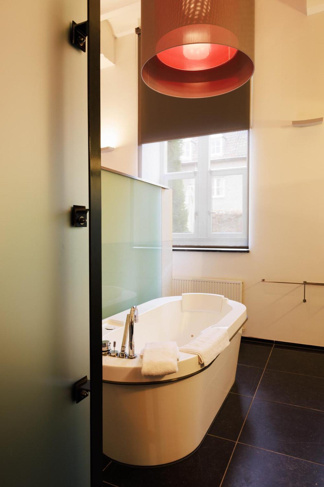 Kruisherenhotel - Oostwegel Collection, Member Of Design 5* Maastricht